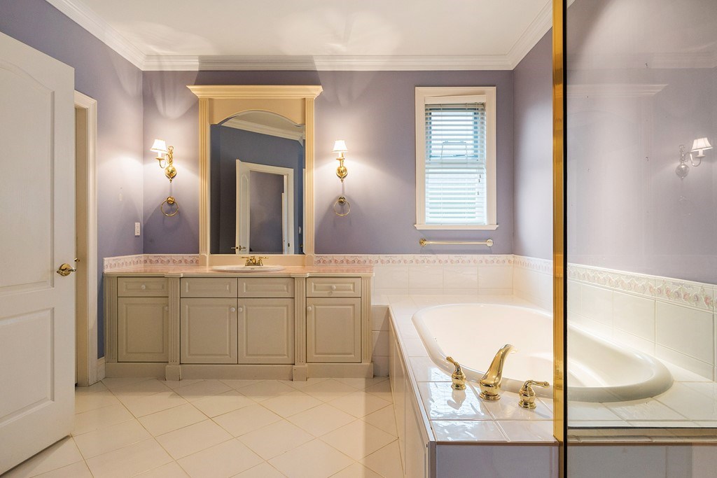 16377 Creek Crescent, Surrey, BC, V3S 0H5 R2234281 Bruno