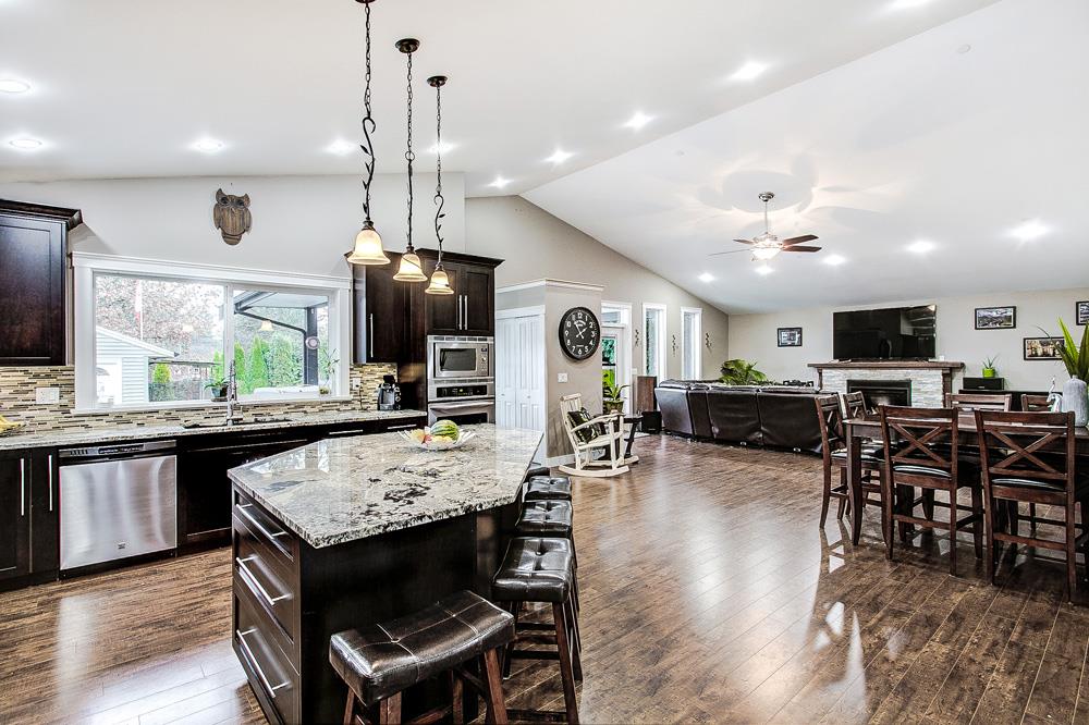 11824 Stephens Street, Maple Ridge, BC, V2X 6S3 R2237659 Zare & Associates