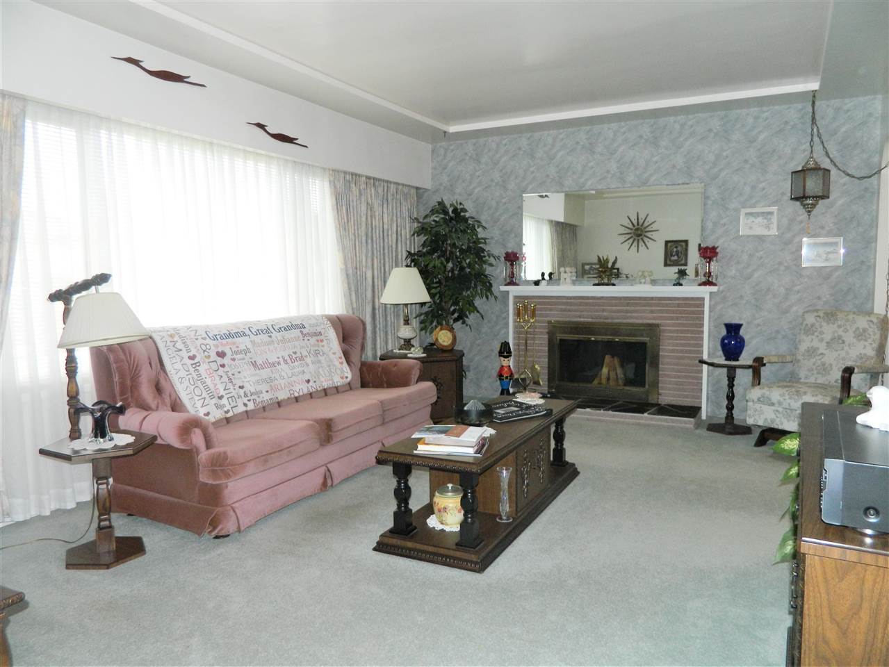 4542 Brentlawn Drive, Burnaby, BC, V5C 3V1 R2249981 Neufeld Real Estate