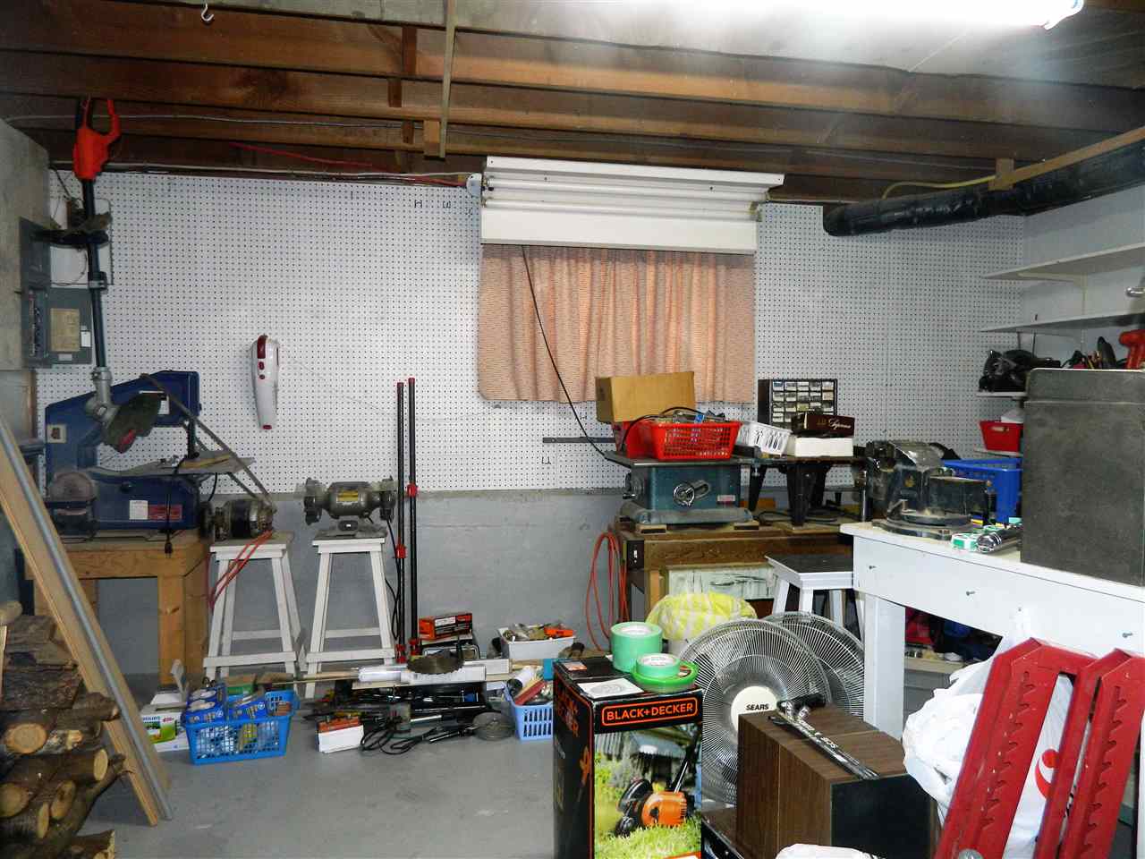 4542 Brentlawn Drive, Burnaby, BC, V5C 3V1 R2249981 Neufeld Real Estate