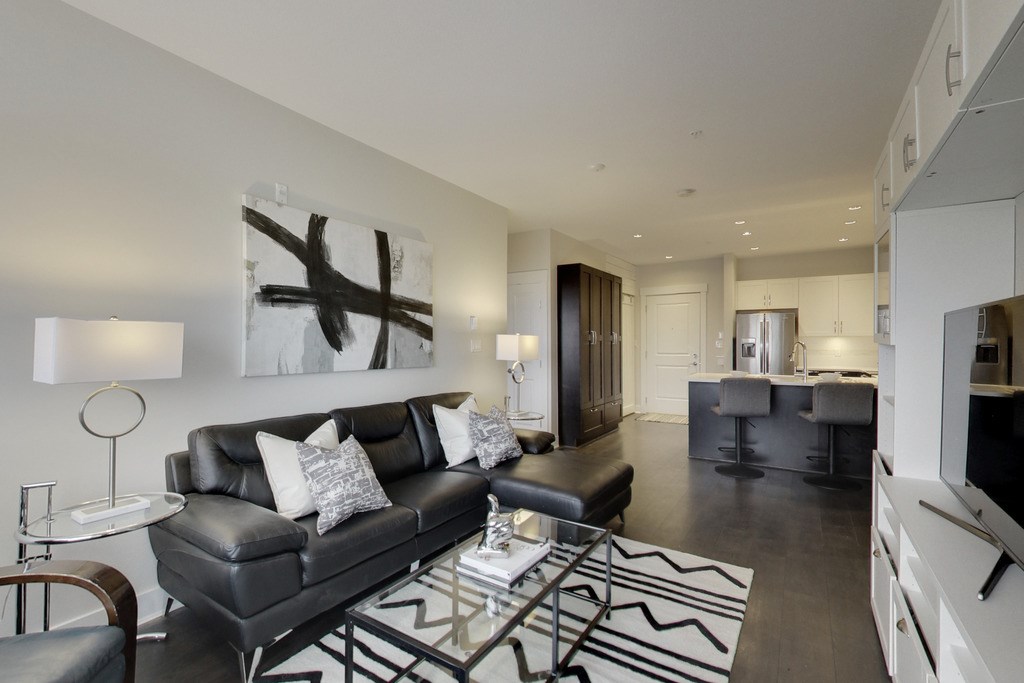 313 20728 Willoughby Town Centre, Langley, BC, V2Y 0P3 R2250682