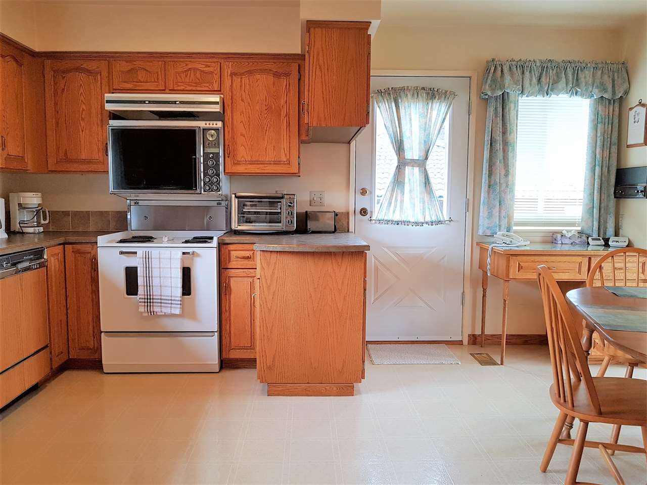 878 Thermal Drive, Coquitlam, BC, V3J 6R6 R2256331 Neufeld Real Estate