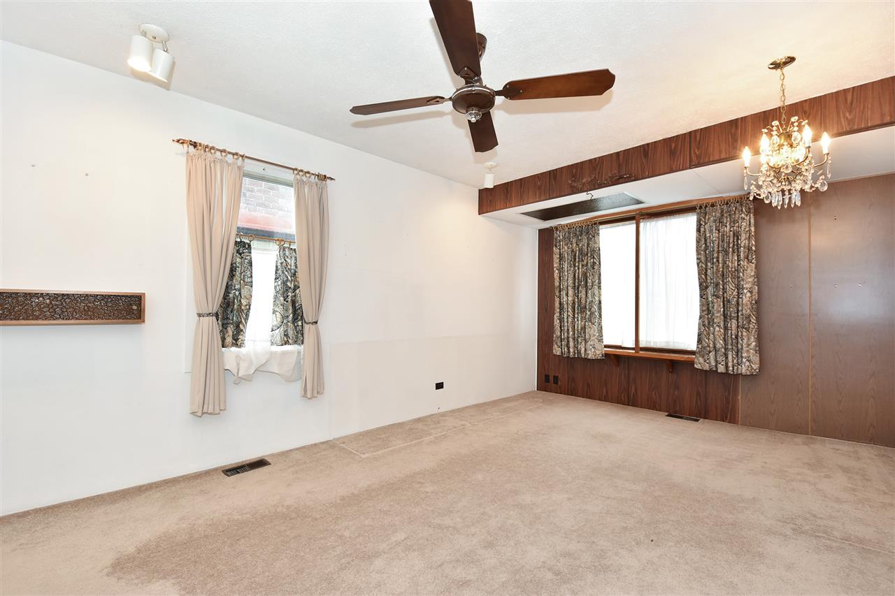 2050 E 39th Avenue Vancouver Bc R2259983 Lovingly