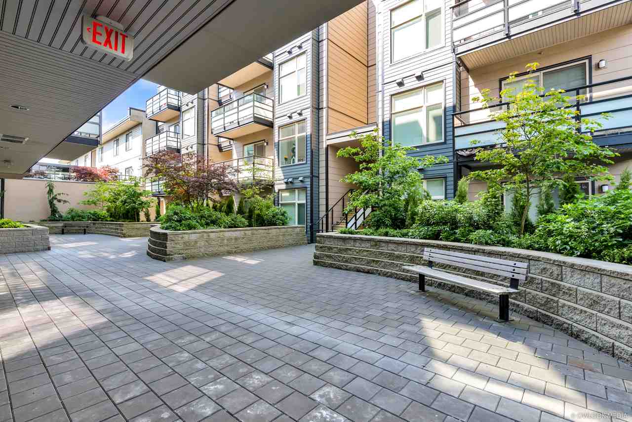  302 7727 Royal Oak Avenue, Burnaby, BC R2269601 Oscar Qu
