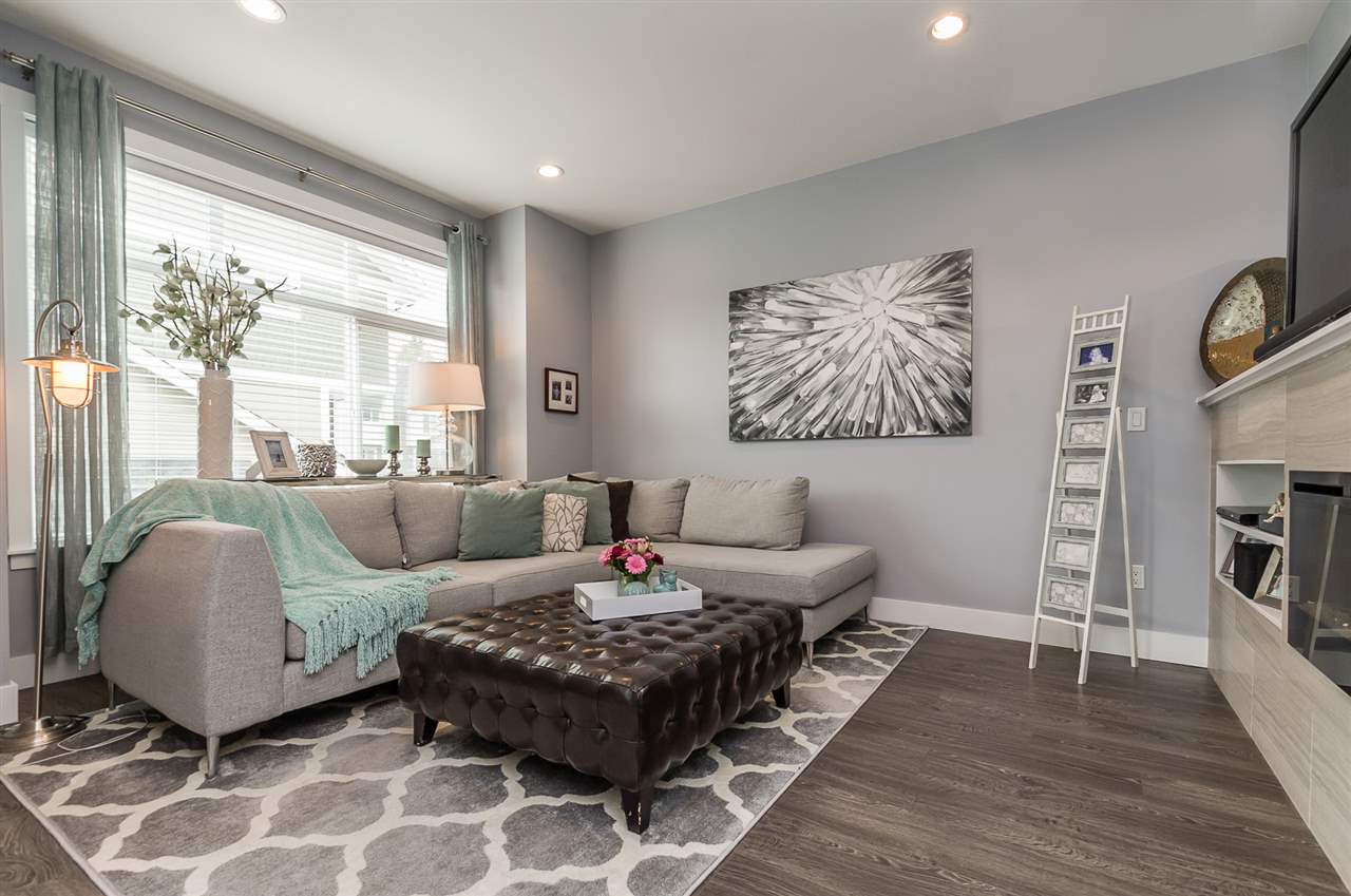 1 7374 194A Street, Surrey, BC, V4N 6P8 R2270355 Taryn Guiel