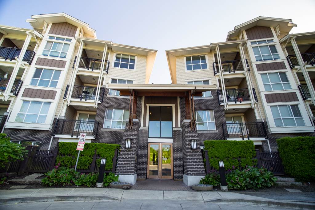 411, 5788 Sidley Street, Burnaby, BC, V5J 0E4 R2271079 Keith Strang