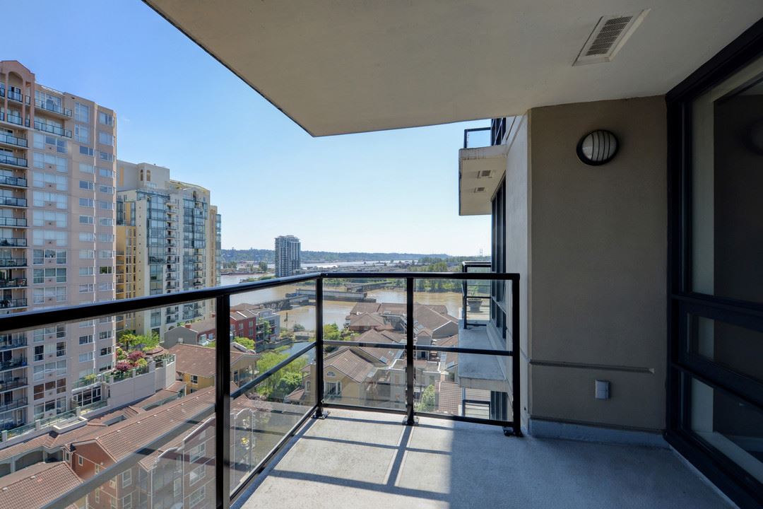  1302 1 Renaissance Square, New Westminster, BC R2273825 New Westminster Specialist Matt