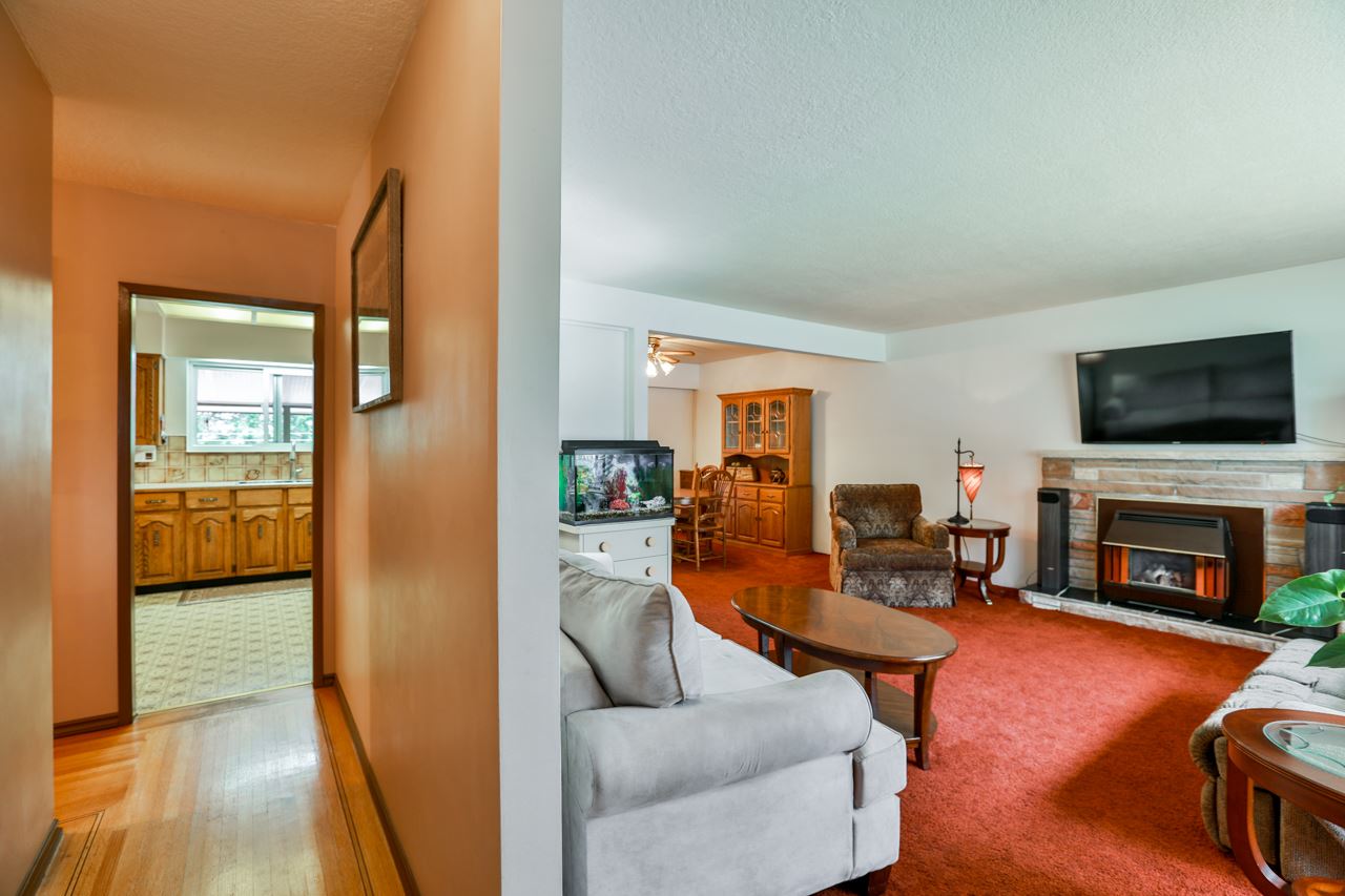 21571 122 Avenue, Maple Ridge, BC, V2X 3W7 R2278101 Zare & Associates