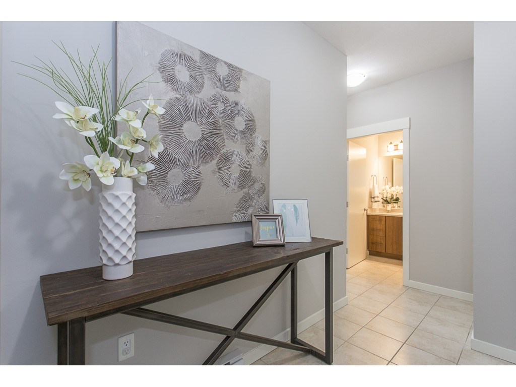 306 11950 Harris Road, Pitt Meadows, BC, V3Y 0B7 R2281654 Kristy