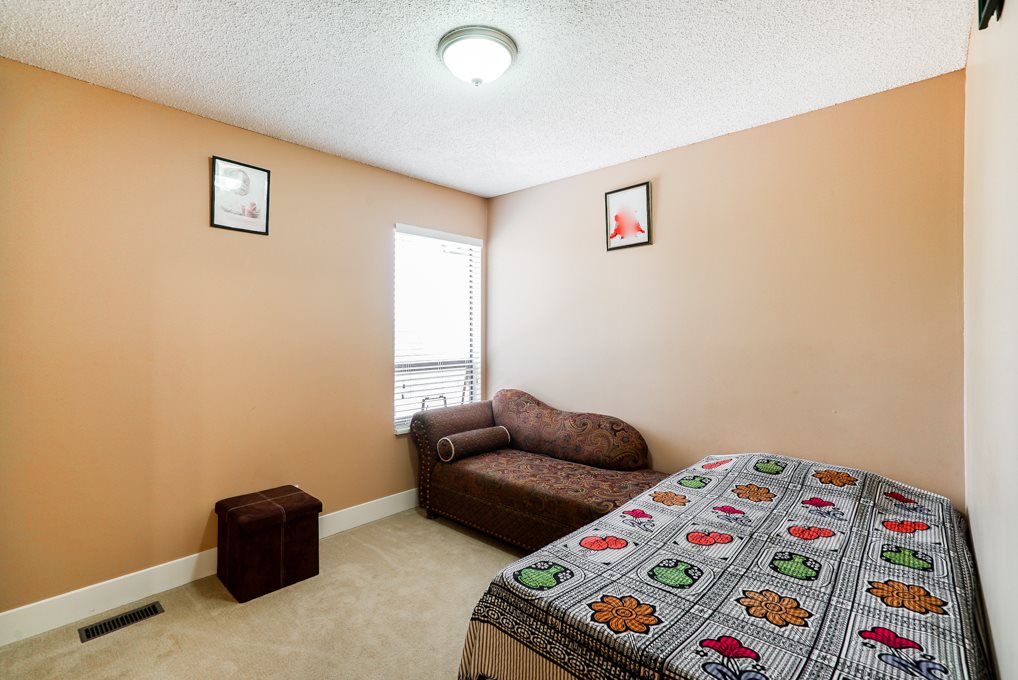 13415 68A Avenue, Surrey, BC, V3W 8H2 R2299422 Zare & Associates