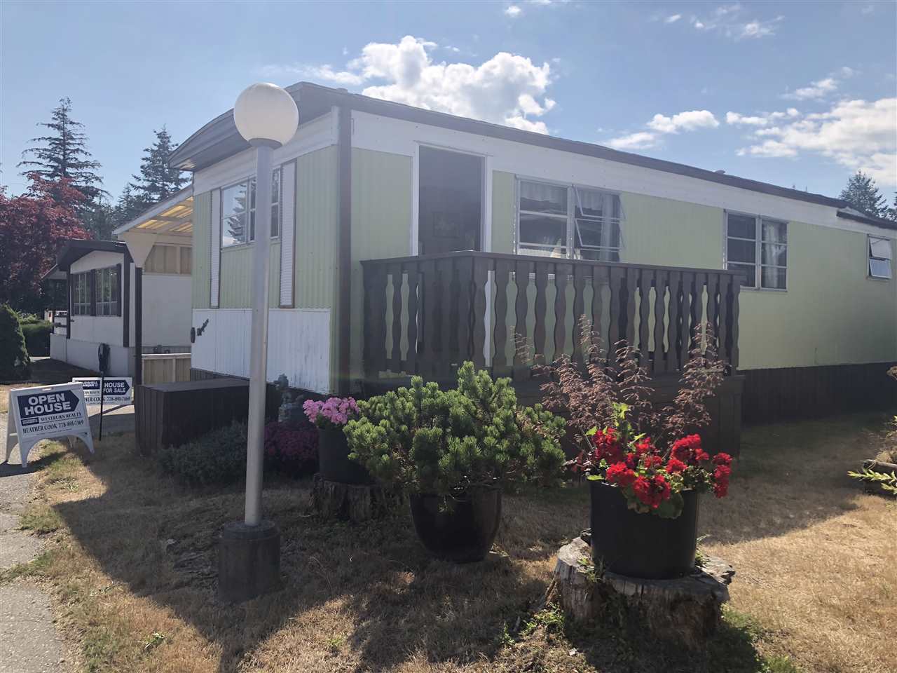 # 9 3031 200th street, langley, bc r2300424 r2300424