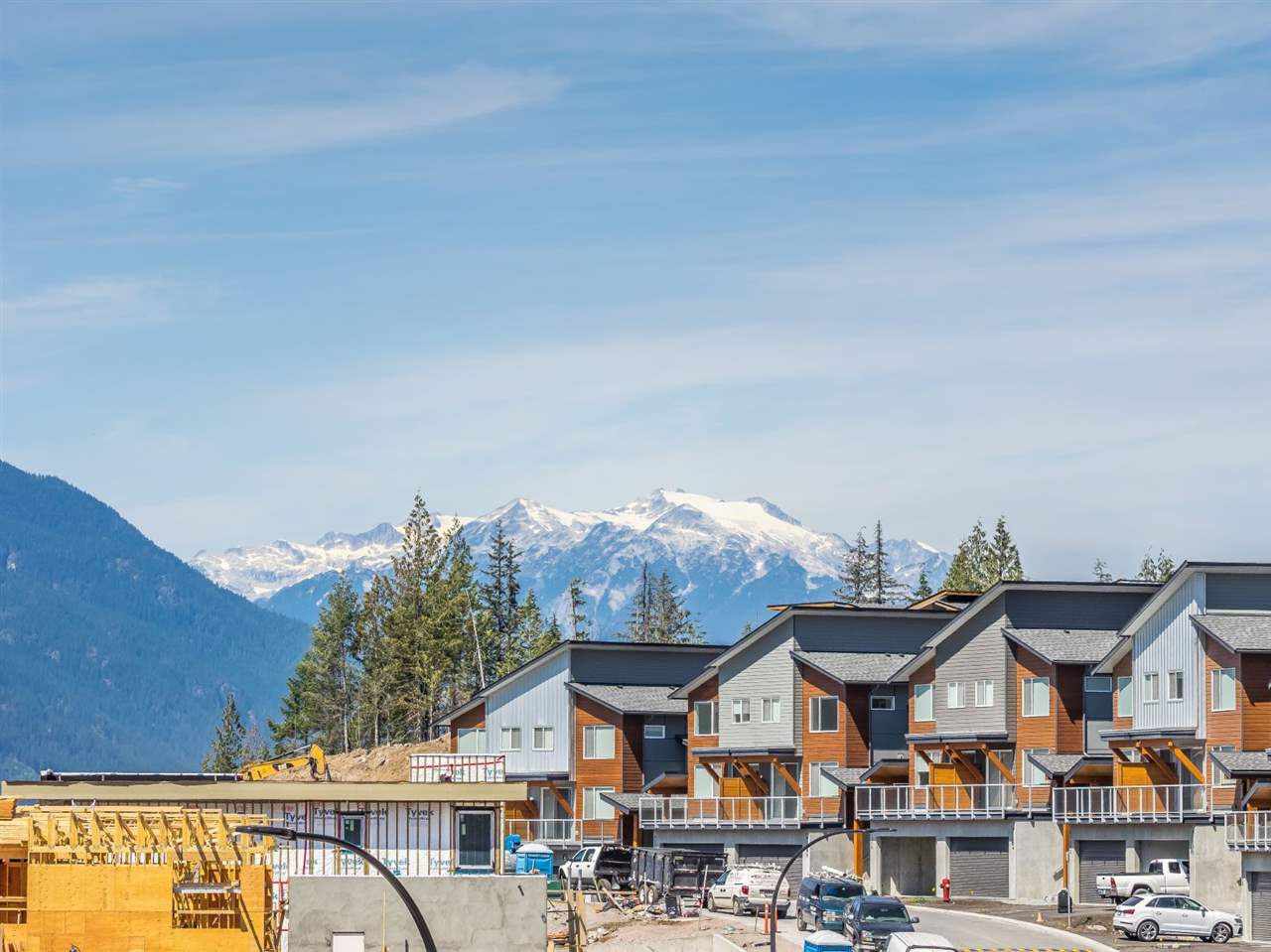 2046 Dowad Drive, Squamish, BC R2303977 Liz Kaiser Squamish Realestate