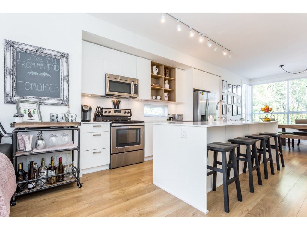  16 19159 Watkins Drive, Surrey, BC R2310156 David Foxwell