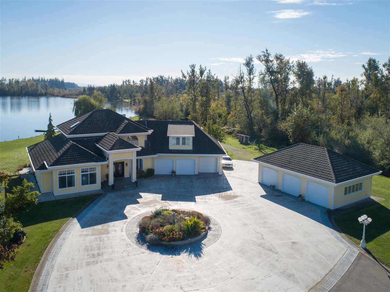 Townline Road, Abbotsford, BC, V2T 6C3 R2318697 Brennan Bates