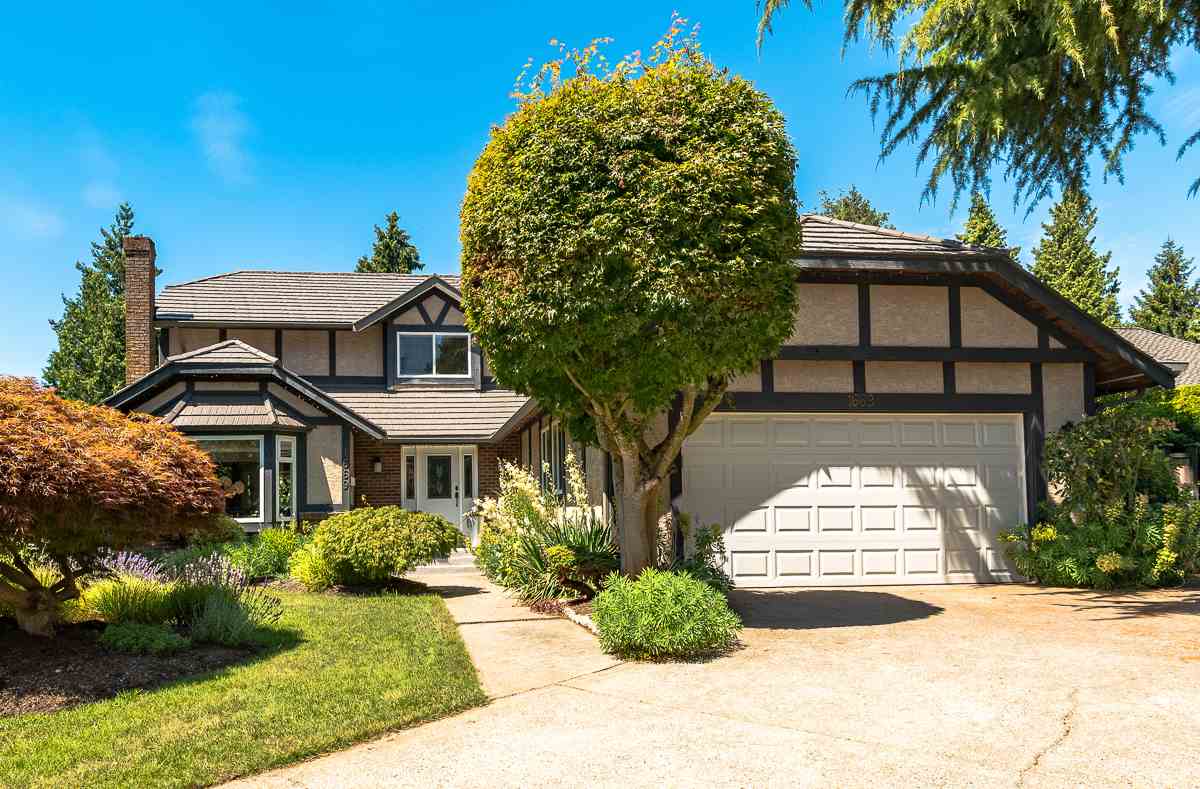 1669 Amble Greene Drive, Surrey, BC R2319860 Joel Ross Personal