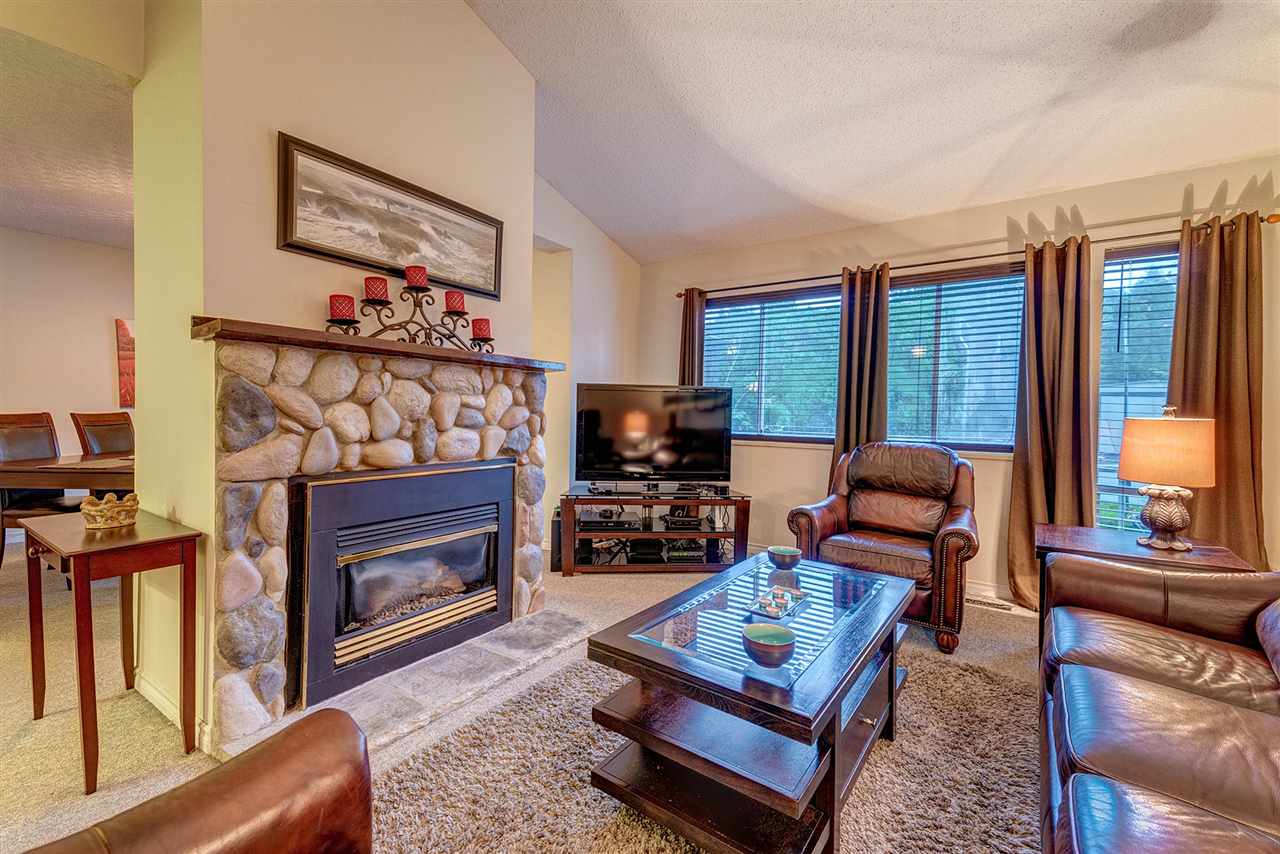 3 21707 Dewdney Trunk Road, Maple Ridge, BC, V2X 3G8 R2323139