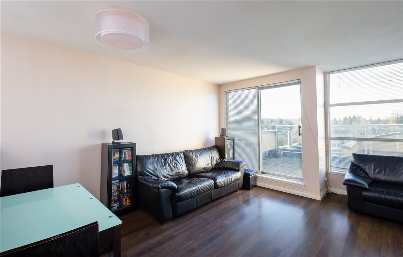  P1 4113 Fraser Street Vancouver BC R2323991 Simon Lai