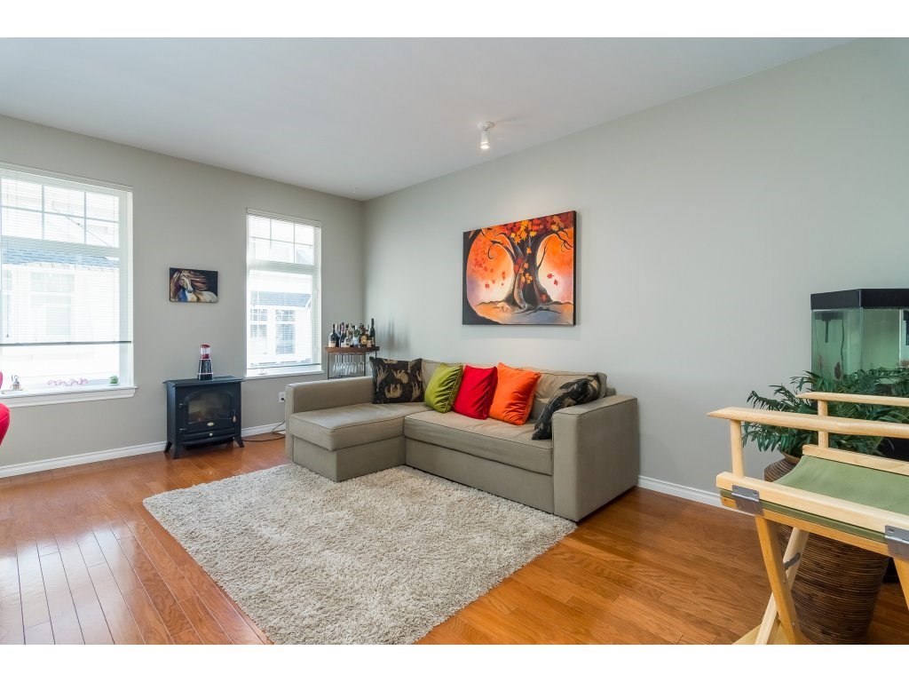 25 15037 58th Avenue, Surrey, BC, V3S 8Z5 R2330924 Ty Corsie Group