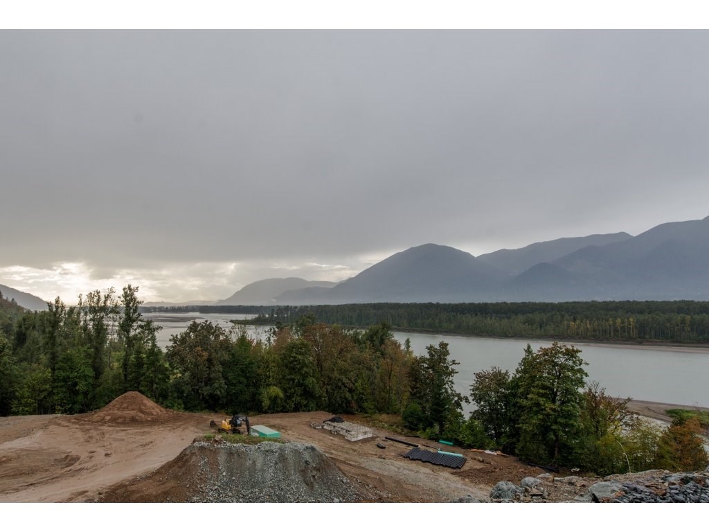 55 43685 Chilliwack Mountain Road, Chilliwack, BC, V2R 0X5 R2341151
