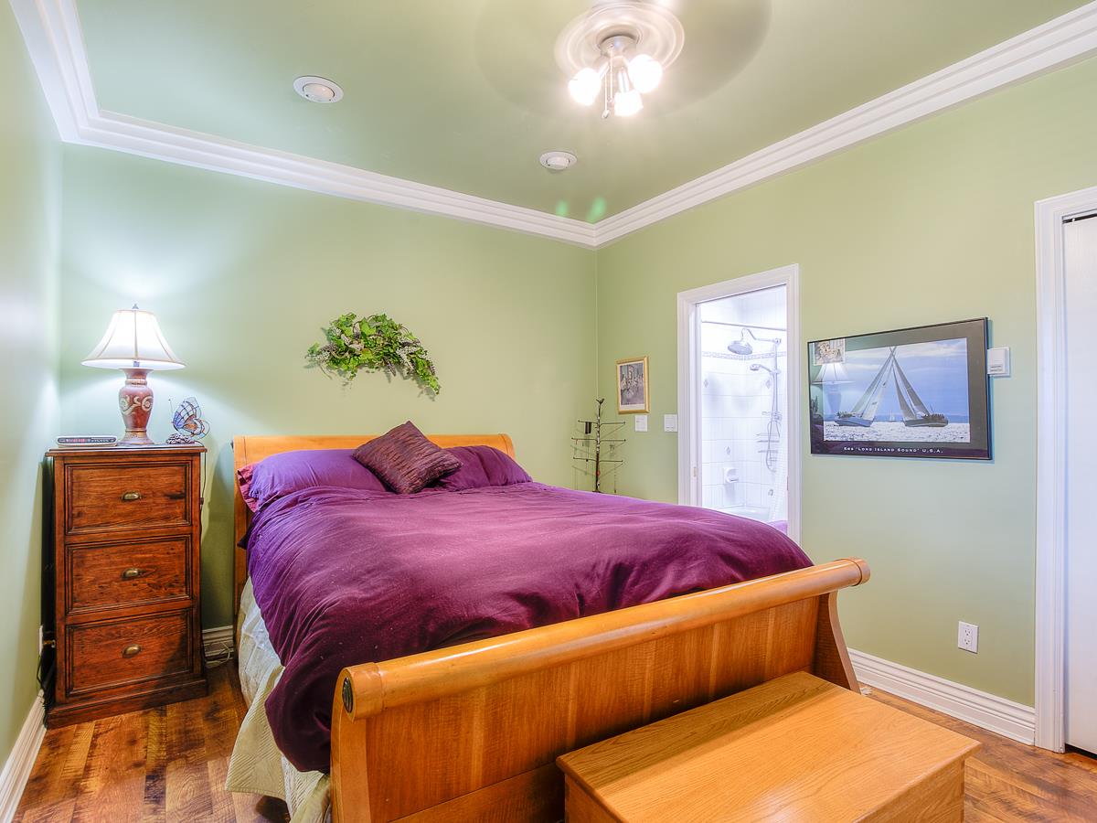 4008 Kincaid Street, Burnaby, BC, V5G 1V8 R2346188 Leigh Real Estate