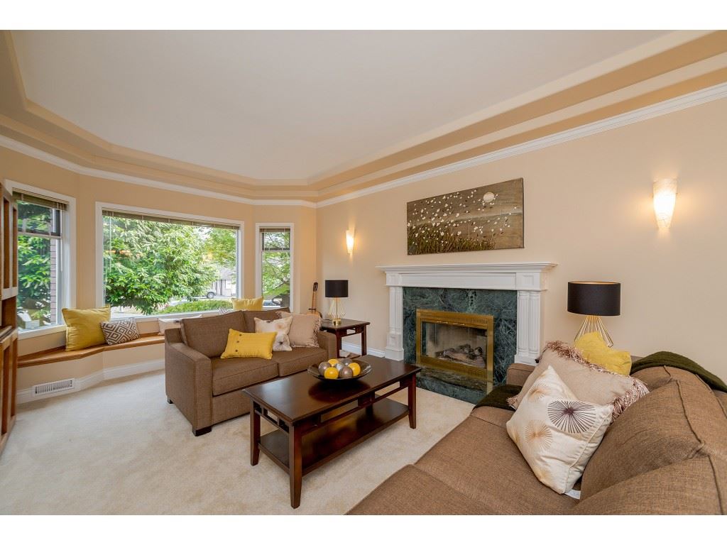 9256 163A Street, Surrey, BC, V4N 3C6 R2347183 Gloria Loucks