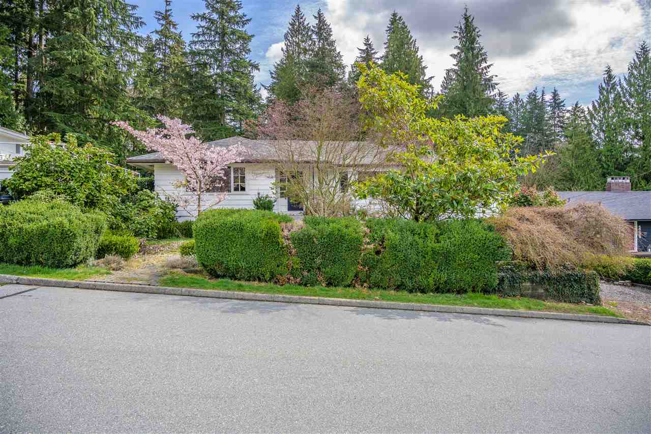 3750 Glenview Crescent, North Vancouver, BC, V7R 3E8 R2356226 Sharon Lum, Personal Real
