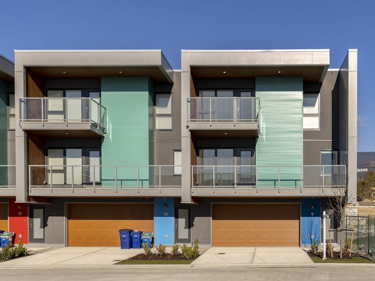 9 3596 Salal Drive North Vancouver BC R2358010 John Ly 9-3596-salal-drive-north-vancouver-bc-r2358010-john-ly