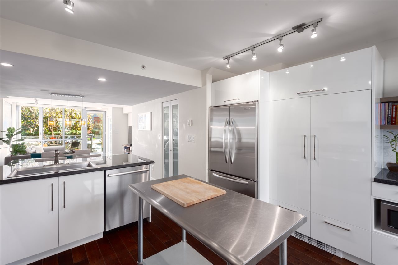 593 W 7th Avenue Vancouver Bc R2359072 Gem Of A Concrete