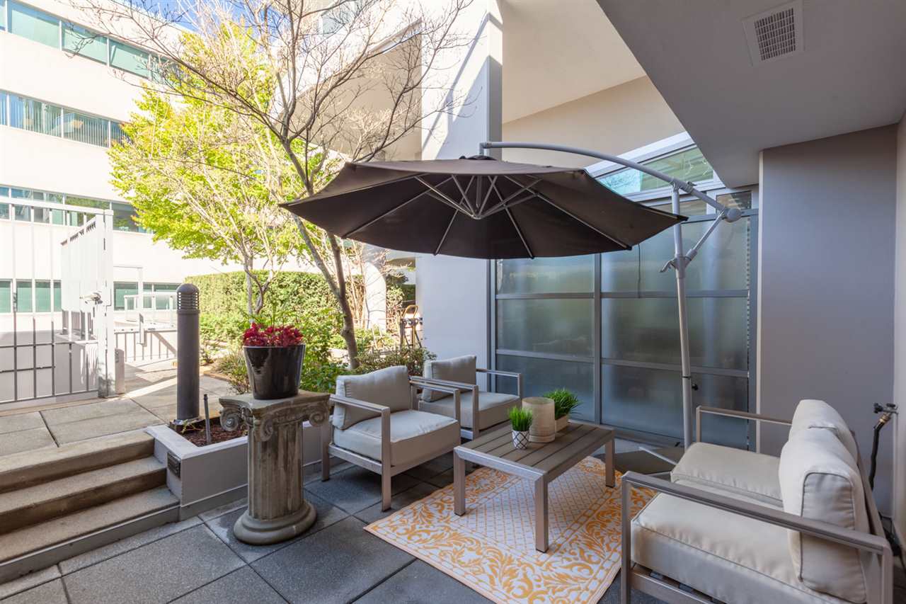593 W 7th Avenue Vancouver Bc R2359072 Gem Of A Concrete