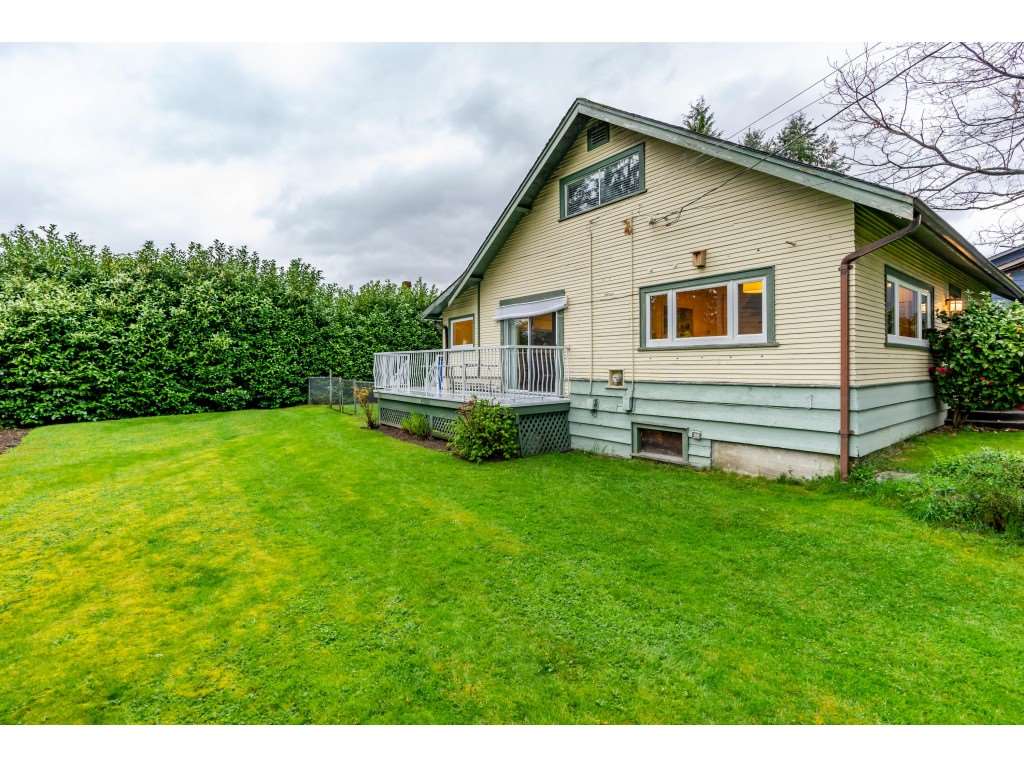 12209 Laity Street, Maple Ridge, BC R2361162 Phil er