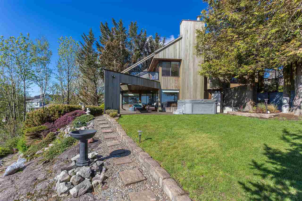 35990 Eaglecrest Place, Abbotsford, BC, V3G 1E7 R2361890 Caleb McEwen