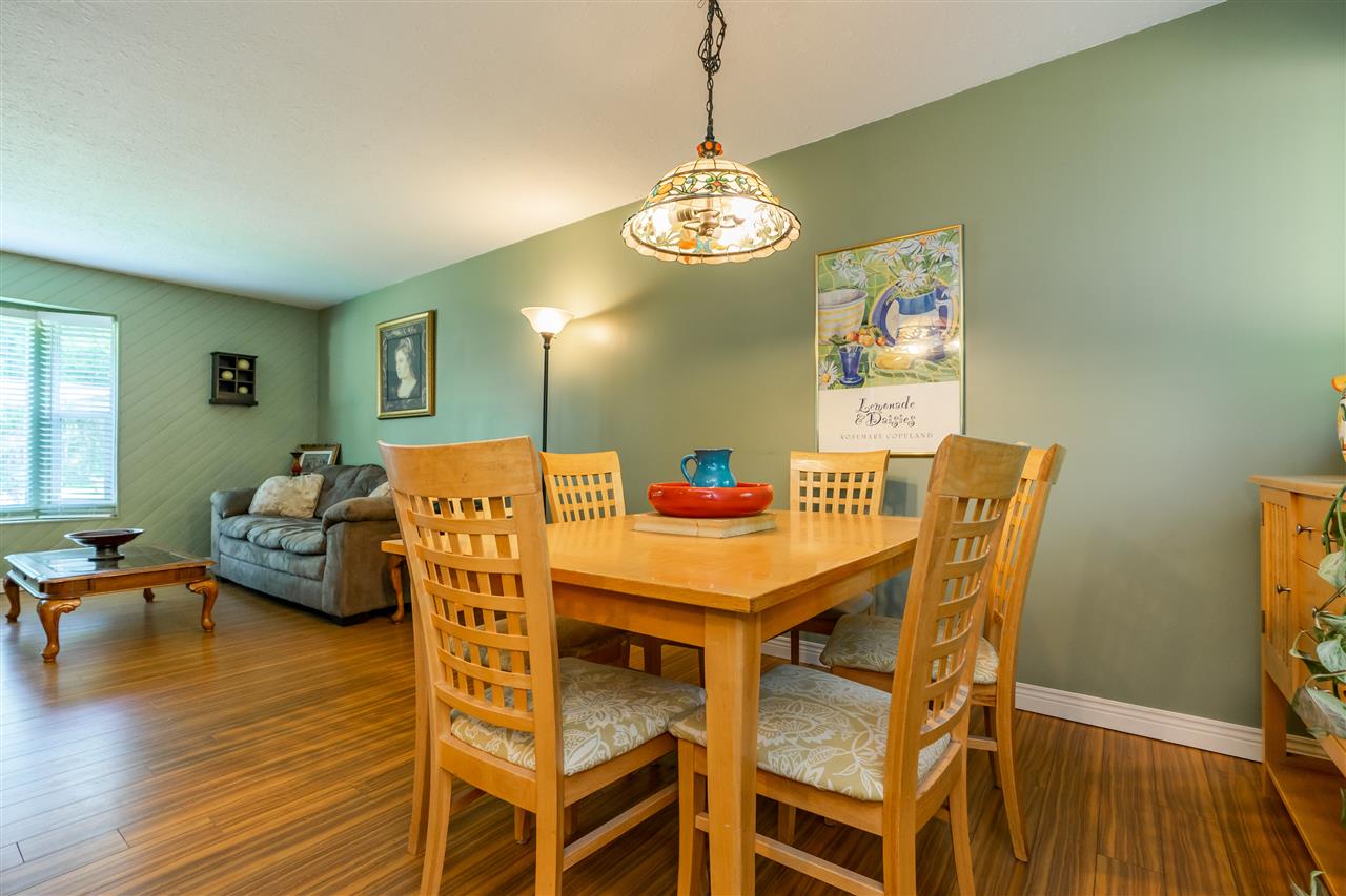 2469 Cameron Crescent, Abbotsford, BC, V3G 2B1 R2367631 Scott