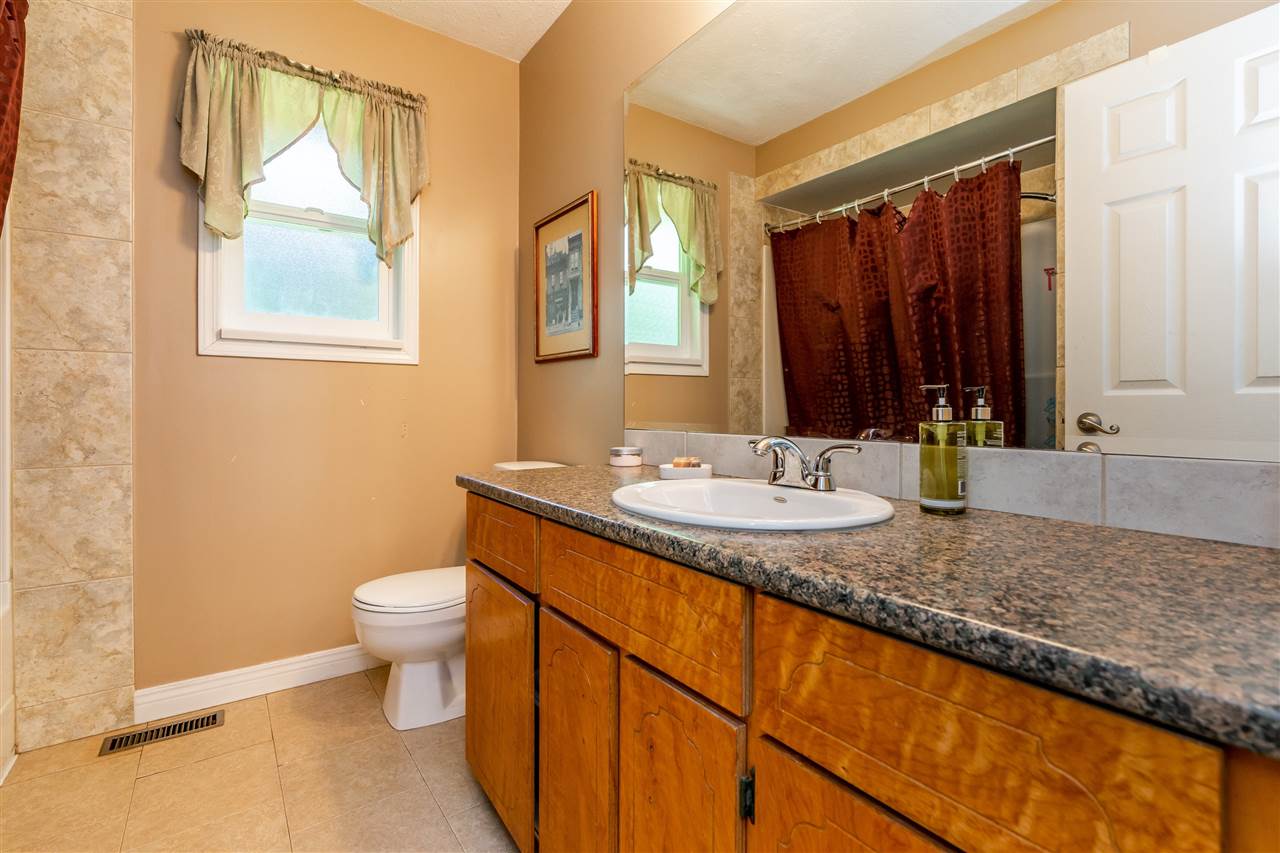 2469 Cameron Crescent, Abbotsford, BC, V3G 2B1 R2367631 Scott