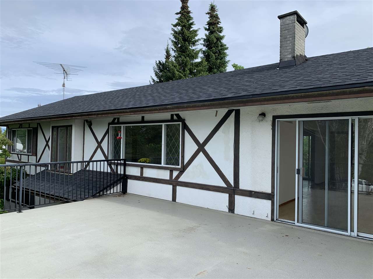 28982 Fraser Highway, Abbotsford, BC, V4X 1G8 R2371300 Mike Braun