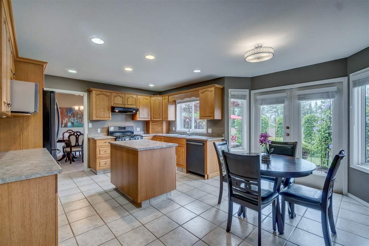 47510 Chartwell Drive, Chilliwack, BC, V2P 7Z6 R2371799 Sarah Toop