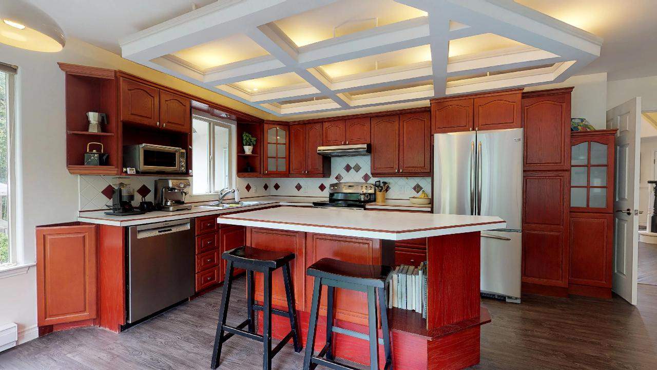 1561 Macdonald Place, Squamish, BC, V0N 1H0 R2377826 Liz Kaiser