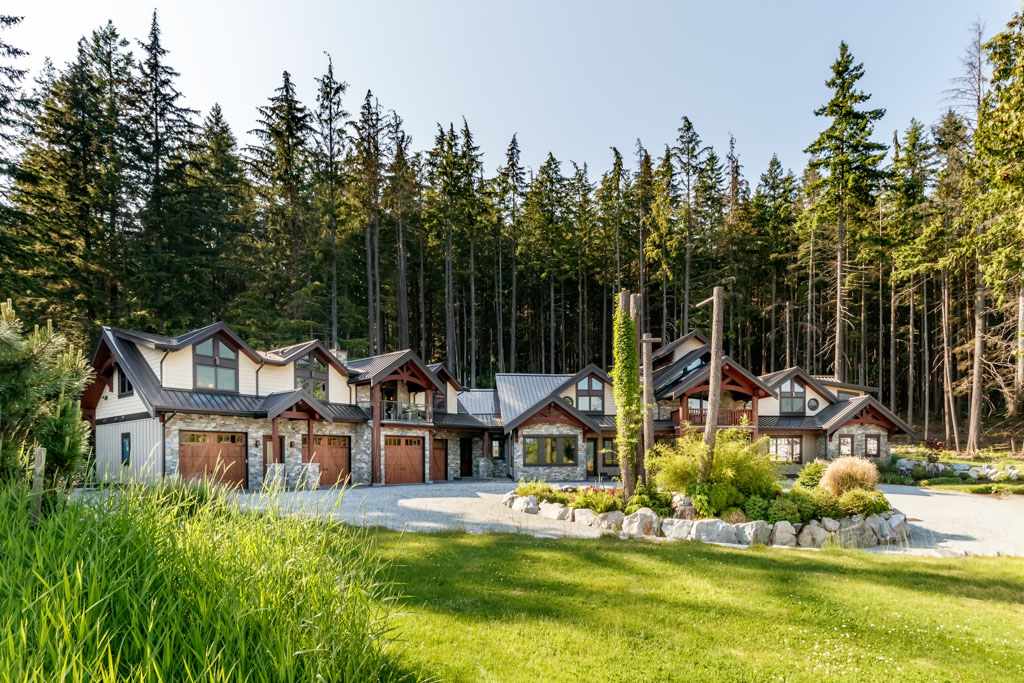 3299 Black Bear Way, Anmore, BC, V3H 5G6 R2378195 Team Haig