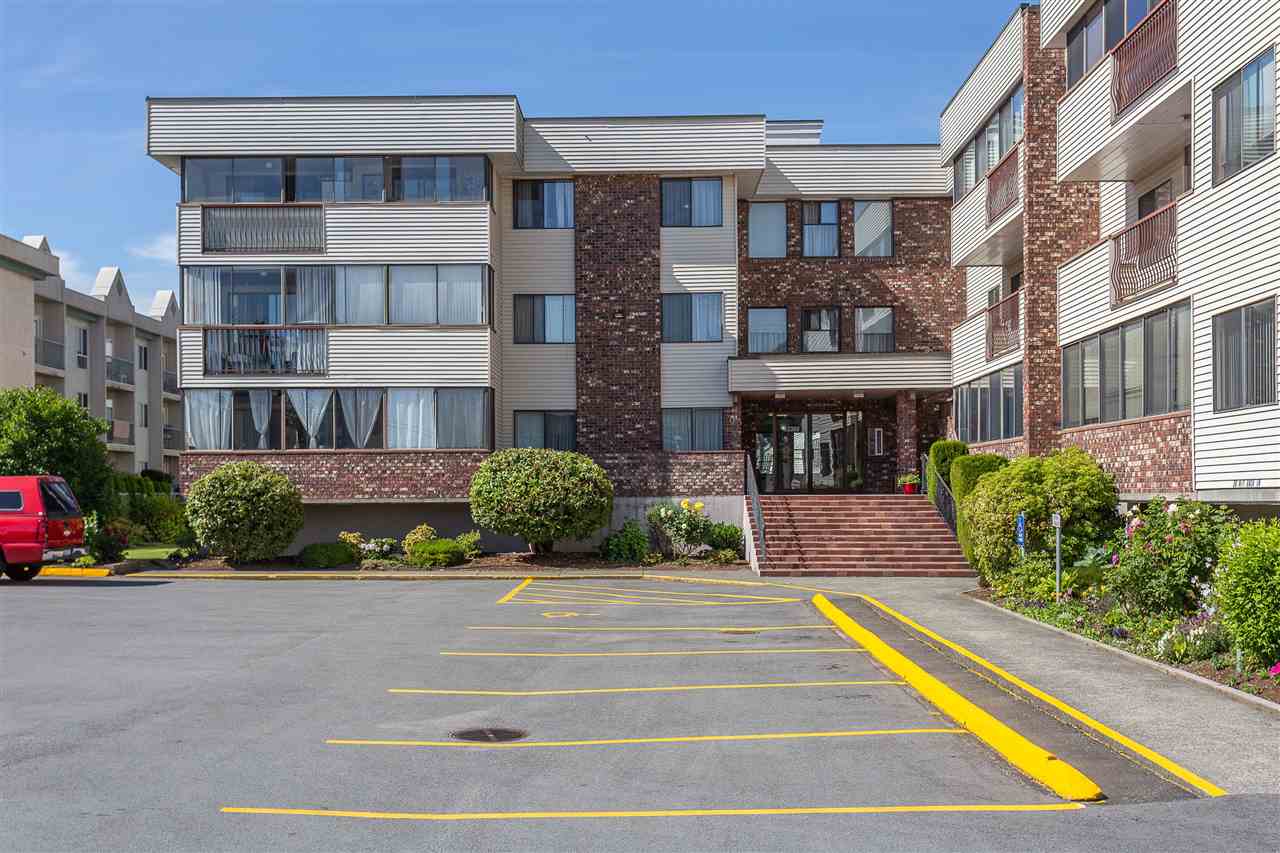  316 33369 Old Yale Road, Abbotsford, BC R2380010 Matt Thiessen