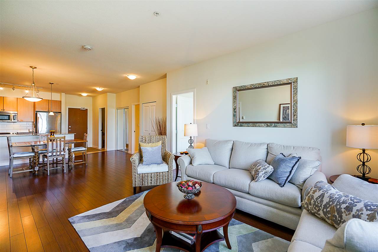 208 285 Ross Drive, New Westminster, BC, V3L 0B9 R2380986 Patti