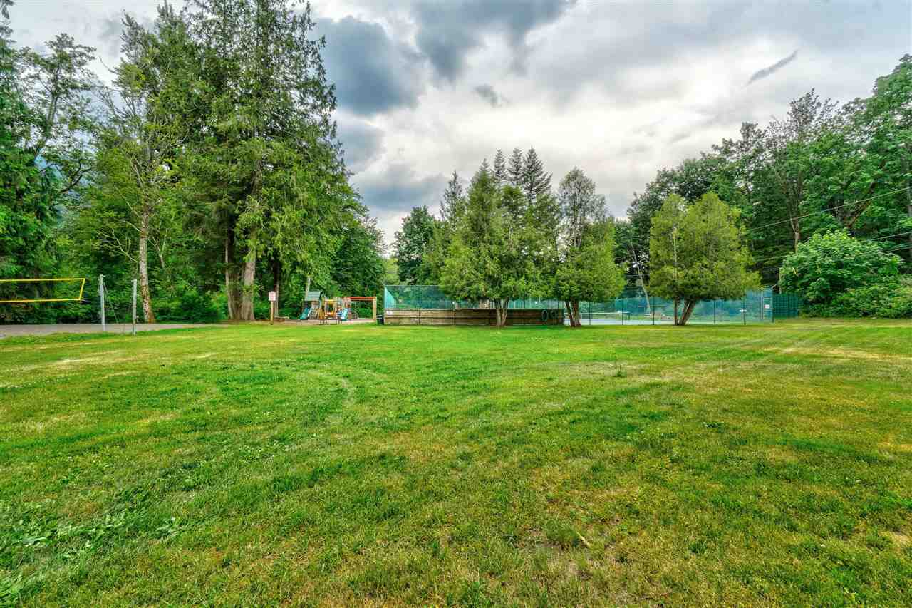 1856 Vera Road, Lindell Beach, BC, V2R 4X1 R2391923 Sarah Toop