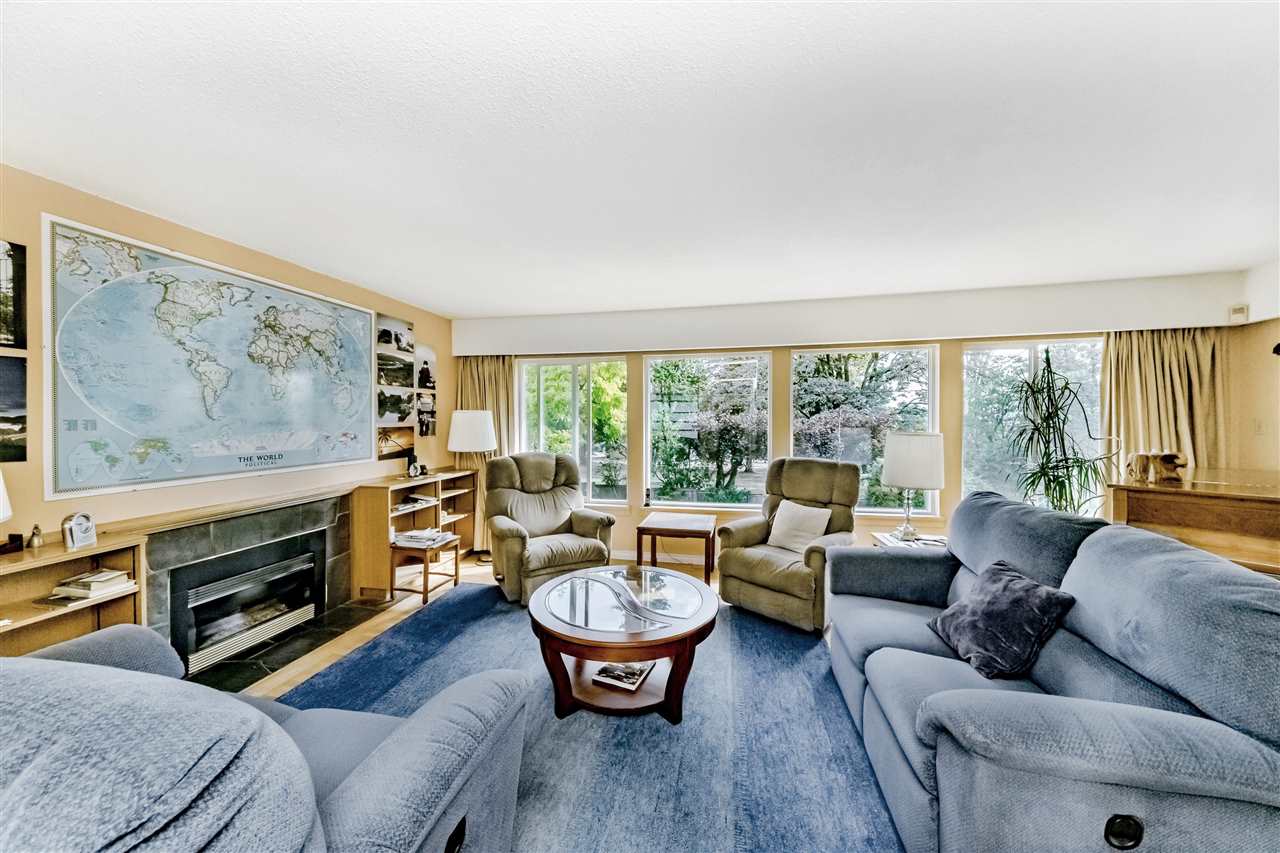 8755 Crest Drive, Burnaby, BC, V3N 4A1 R2396687 The Kristi Holz