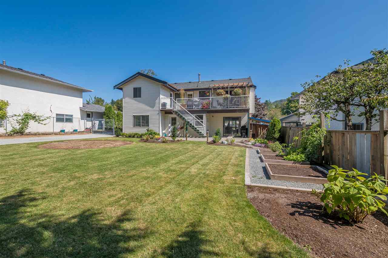 3731 Sandy Hill Road, Abbotsford, BC, V3G 1H7 R2399821 Scott