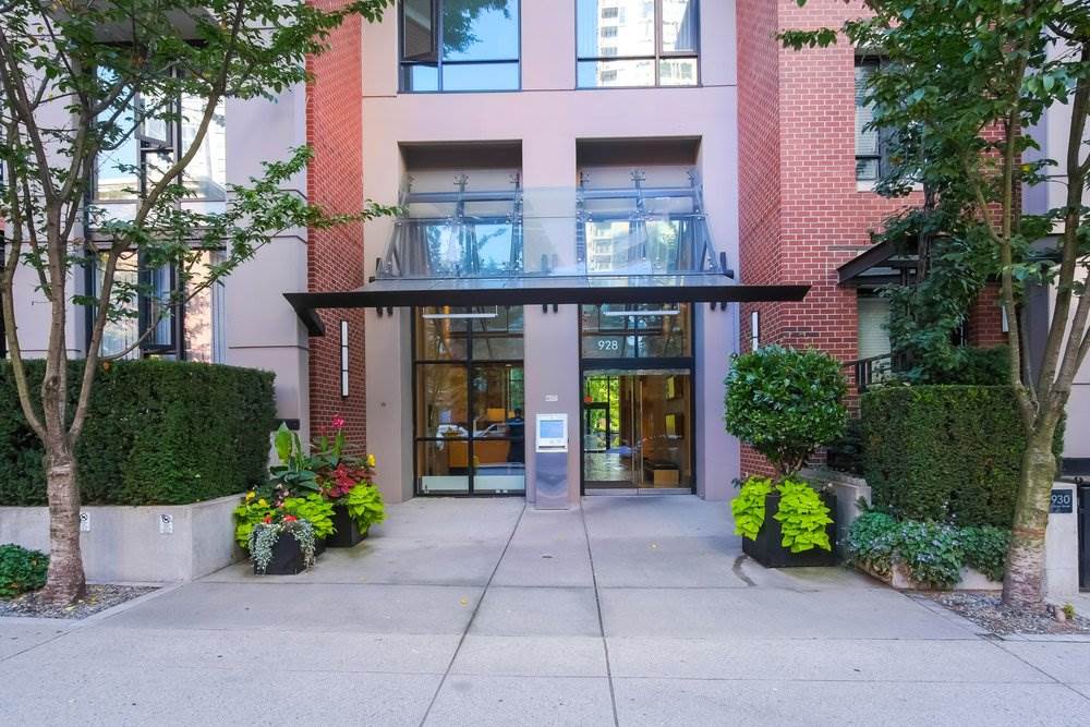 2303 928 Homer Street, Vancouver, BC, V6B 1T7 R2404226 Ken Hu