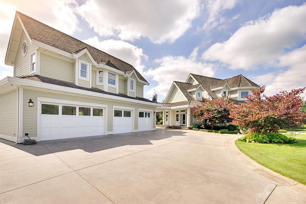 17162 Ford Road, Pitt Meadows, BC, V3Y 1Z1 R2404646 The Ashton Brand