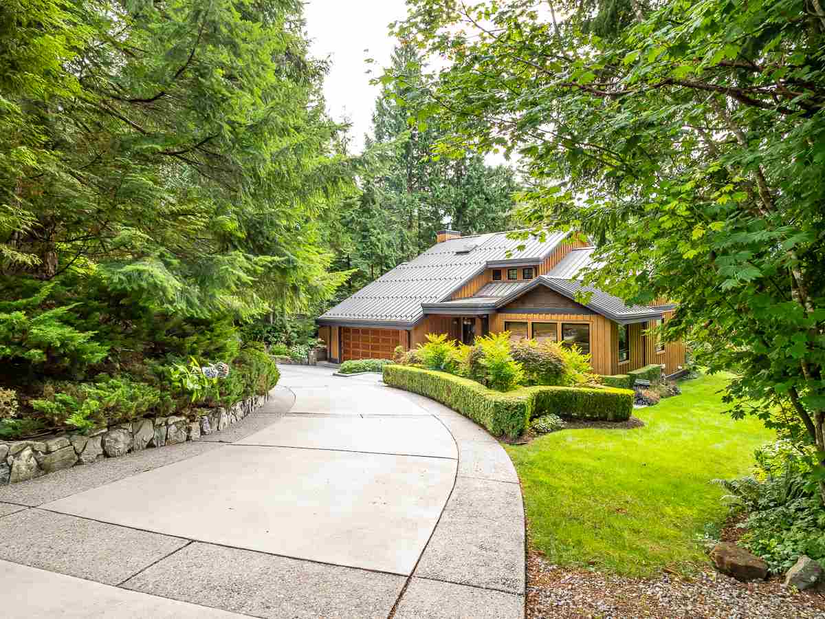 40543 Thunderbird Ridge, Squamish, BC, V0N 1T0 R2404519 Liz Kaiser