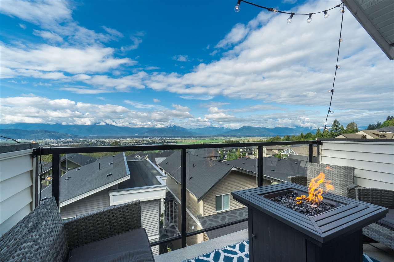 41 47042 Macfarlane Place, Chilliwack, BC, V2R 0P3 R2406932 Sarah