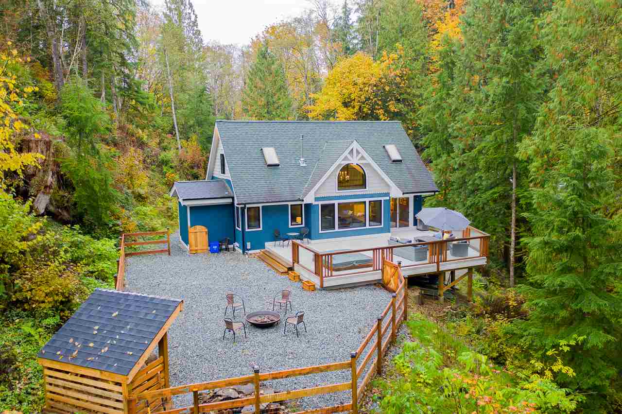 30296 Dewdney Trunk Road, Mission, BC, V4S 1C2 R2415176 Amy Brattebo