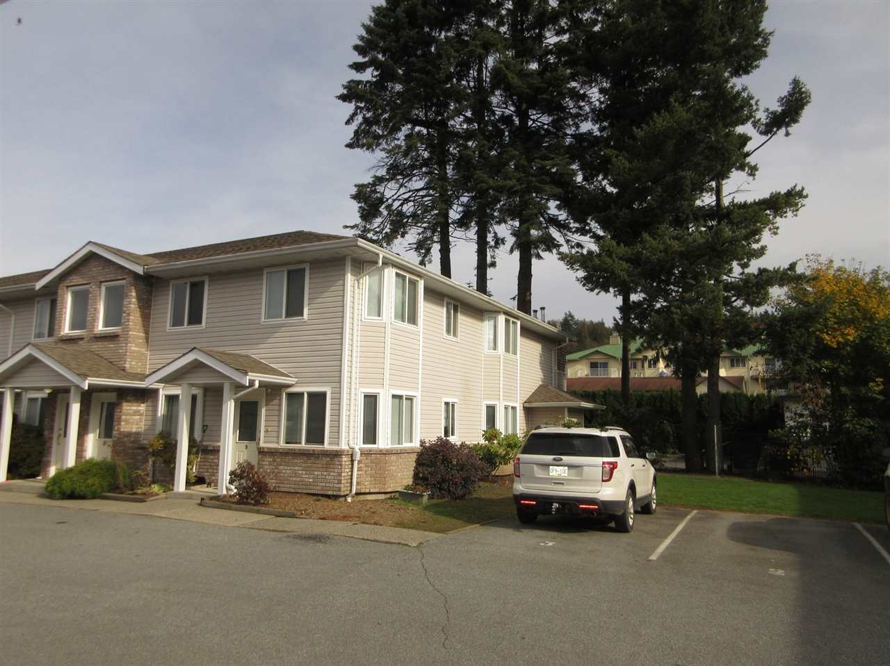 R2426865