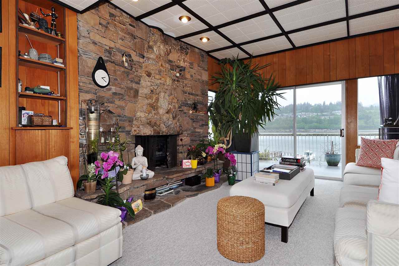 1140 Alderside Road, Port Moody, BC R2427618 Saretsky Group