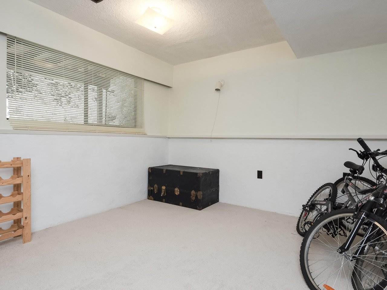 3143 Robinson Road, North Vancouver, BC, V7J 3G1 R2428457 Dawar